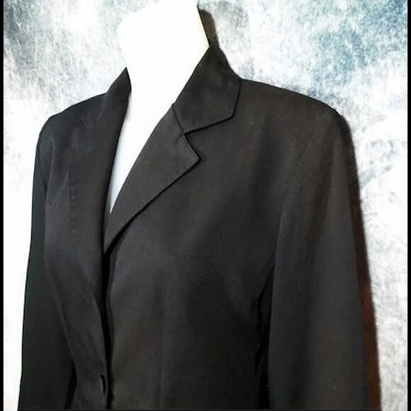 Black Tapered Blazer Jacket Minimalist Corporate Femme Fatale - Picture 6 of 16